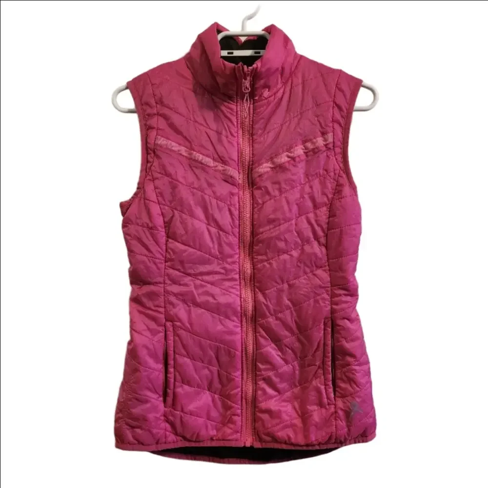 Running Room Women's Reversible Quilted Vest Pink/Black Size Small - Picture 2 of 6